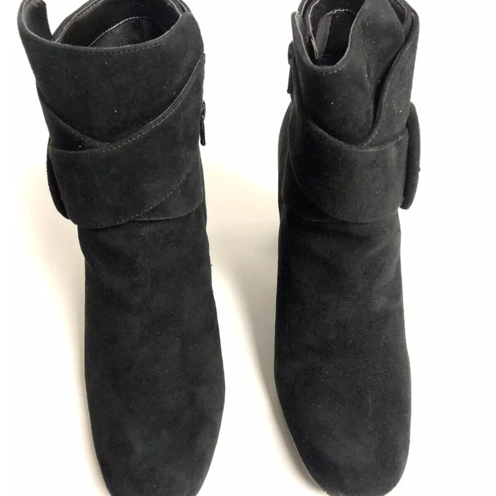 Naturalizer Women’s Rae, Black Ankle Booties, Size 7.5 M
